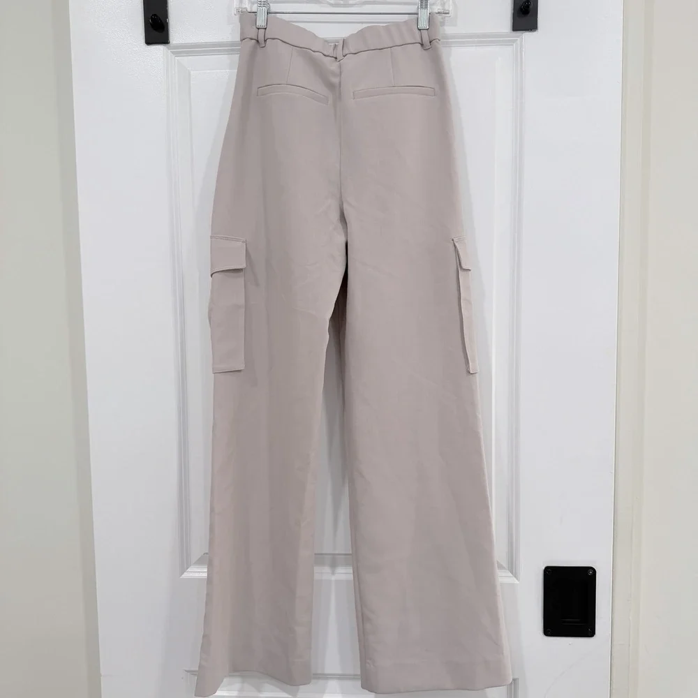 Abercrombie & Fitch Womens 27L Tailored Wide Leg Cargo Pants Beige Pleated